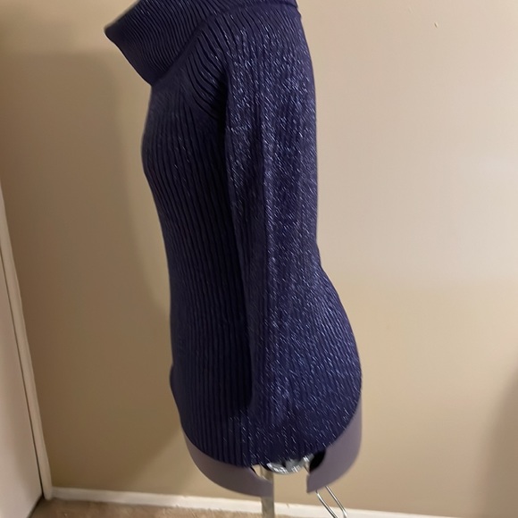 Cable & Gauge Sweater - Picture 2 of 3